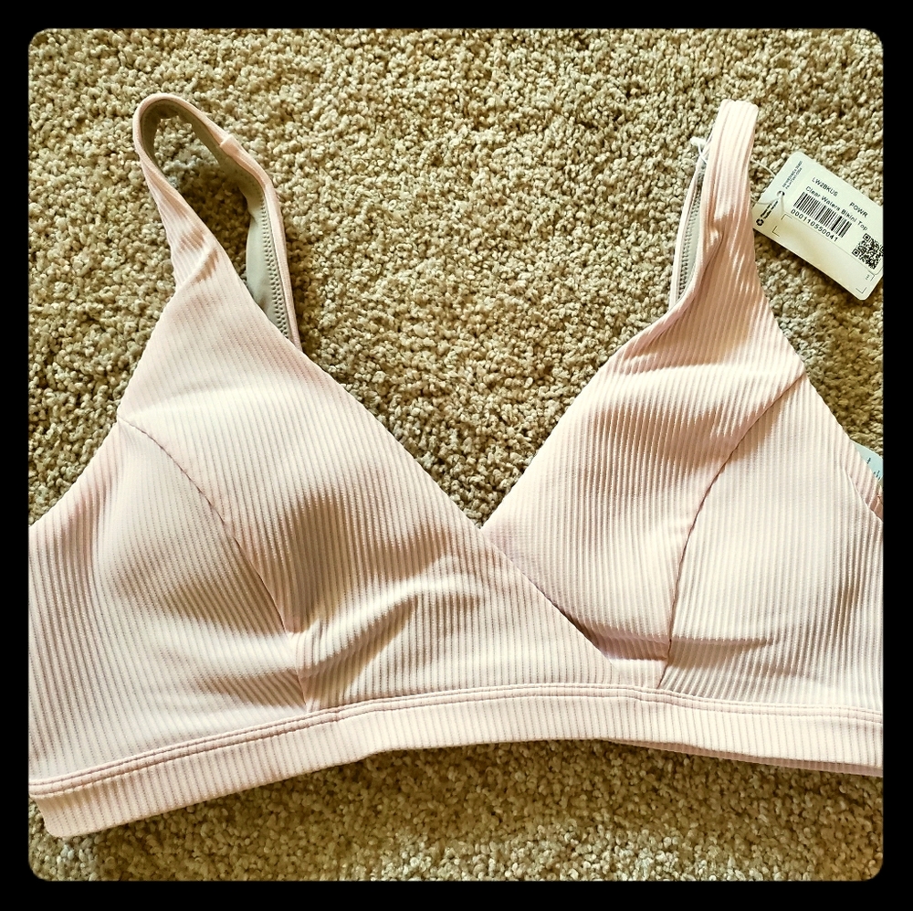 Size 6 lululemon swimming top